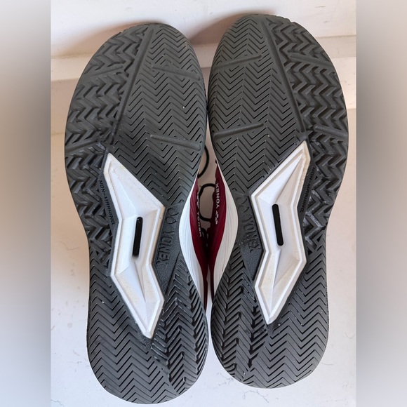 Yonex tennis shoes worn once,‎ like new sz 11.5 - Picture 5 of 7
